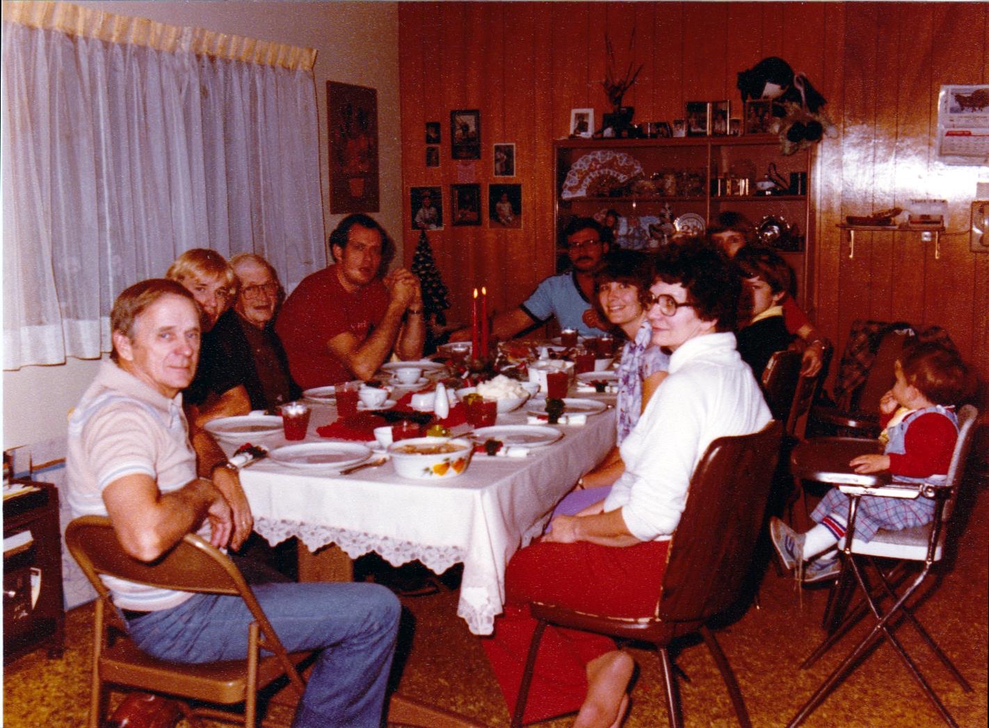 1981-11-Thanksmas-Scott Farm 8.jpg